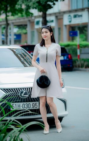 Đầm Cổ Bèo tiểu thư